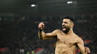 Salah d&aacute; vit&oacute;ria ao l&iacute;der Liverpool; United empata na estreia de Amorim