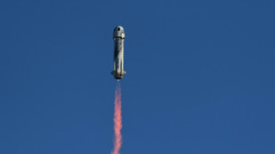 Blue Origin leva passageiros ao espaço após dois anos de pausa