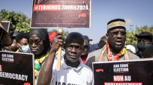 Pr&eacute;sidentielle: 15 candidats r&eacute;clament l'&eacute;lection avant la fin du mandat de Sall