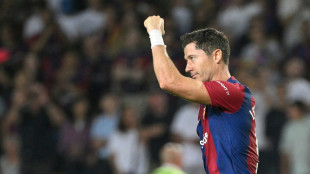 Barca st&uuml;rmt an die Spitze dank Robert Lewandowksi 