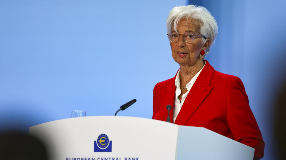 Lagarde, &egrave; l'ora dell'euro globale, ma serve azione decisa