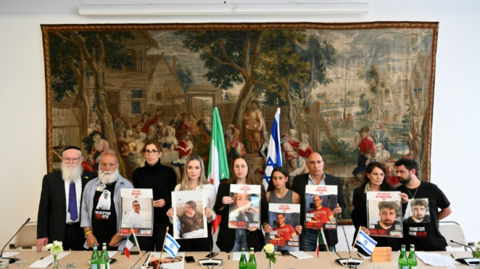 'Nossos filhos estão em perigo', alertam famílias de reféns após retomada da ofensiva israelense em Gaza