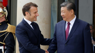 Präsident Macron fordert bei Treffen mit Xi "gleiche Regeln für alle"