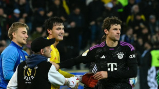 M&uuml;ller entt&auml;uscht von Kollegen - Entschuldigung bei den Fans