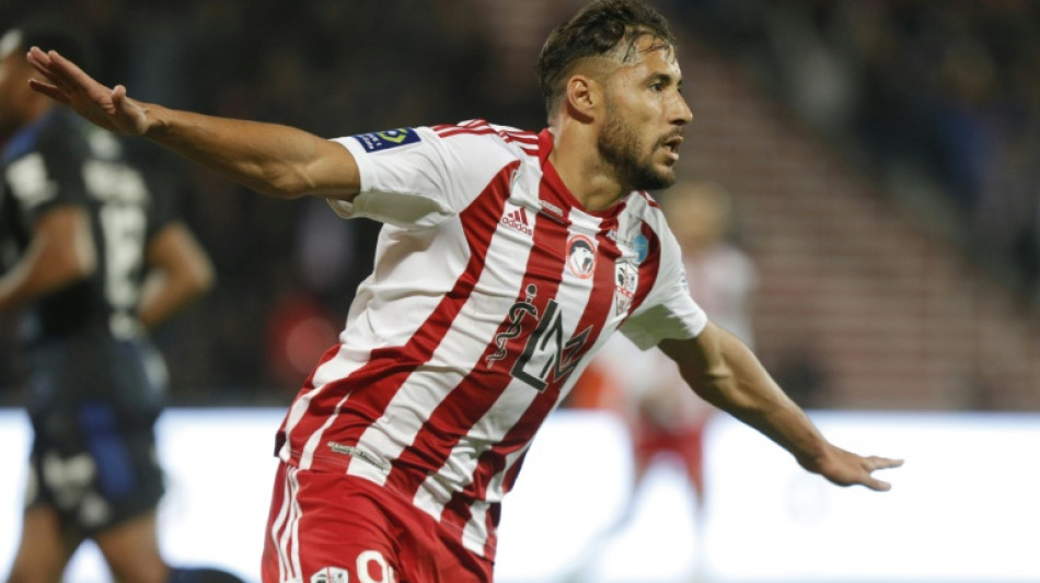 L1: Ajaccio et Bela&iuml;li renversent Strasbourg, sc&eacute;nario fou en Corse