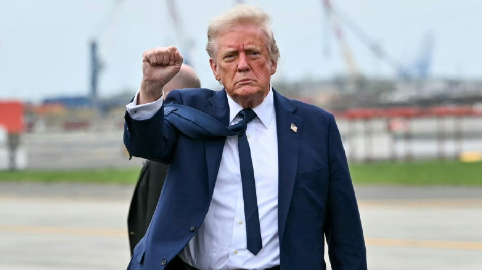 Trump fordert kostenlose Durchfahrt f&uuml;r US-Schiffe durch Panama- und Suez-Kanal