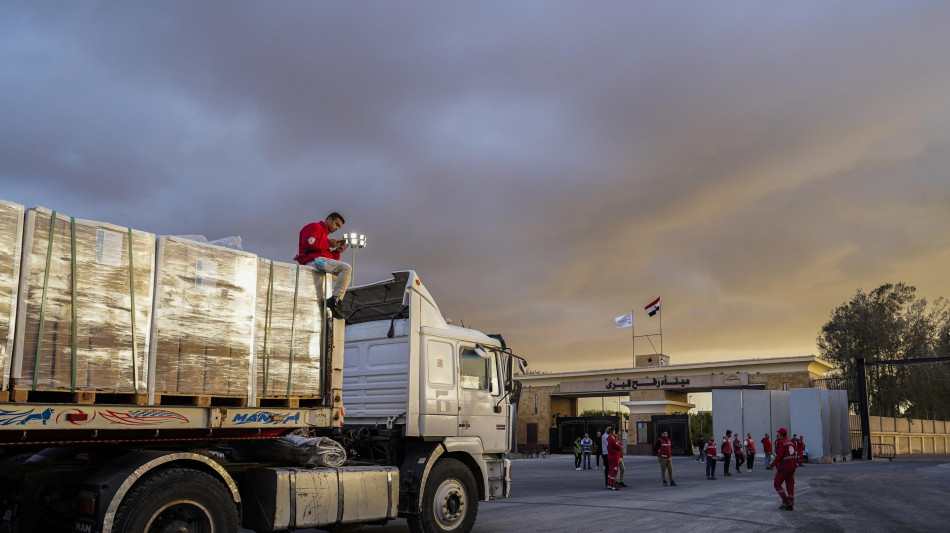 Egitto, 600 camion di aiuti a Gaza passeranno da Kerem Shalom