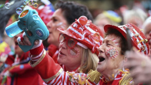 Köln kündigt konsequentes Vorgehen gegen Randalierer zu Karnevalsauftakt an