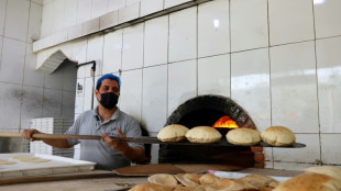 "Ici c'est l'enfer": travailler devant un four en plein &eacute;t&eacute; saoudien