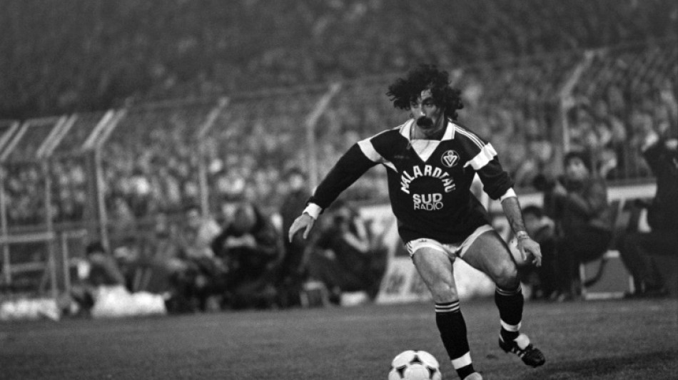 Foot: décès du Portugais Fernando Chalana, ancien joueur de Benfica et Bordeaux