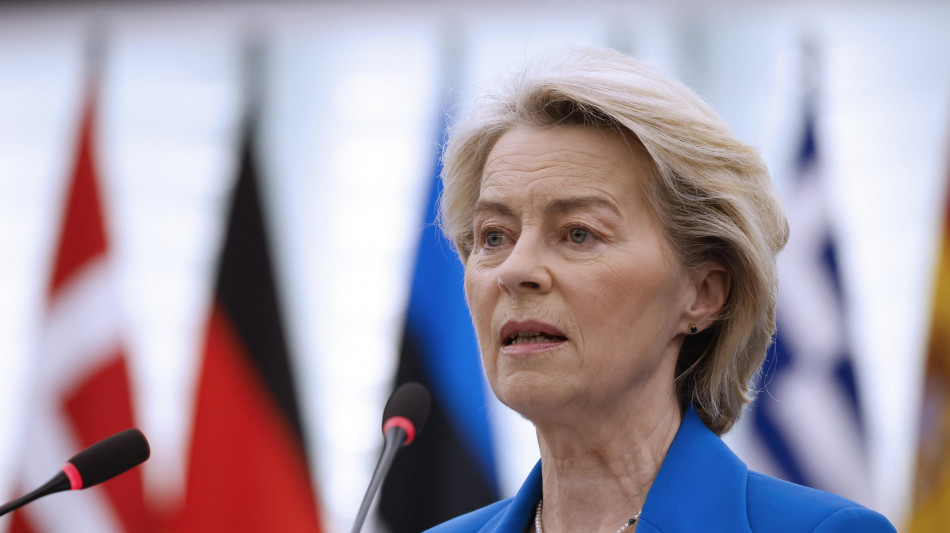 L'Eurocamera respinge la sfiducia a von der Leyen sul Mercosur