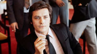 Delon, canon de beaut&eacute;