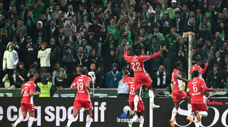 L1: Monaco ne s'arr&ecirc;te plus, malgr&eacute; une interruption &agrave; Saint-Etienne