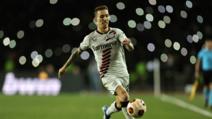 Grimaldo, Riquelme, Remiro e Aleix Garc&iacute;a s&atilde;o novidades na lista de convocados da Espanha