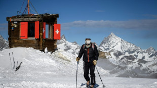 El deshielo de glaciares redise&ntilde;a la frontera entre Italia y Suiza