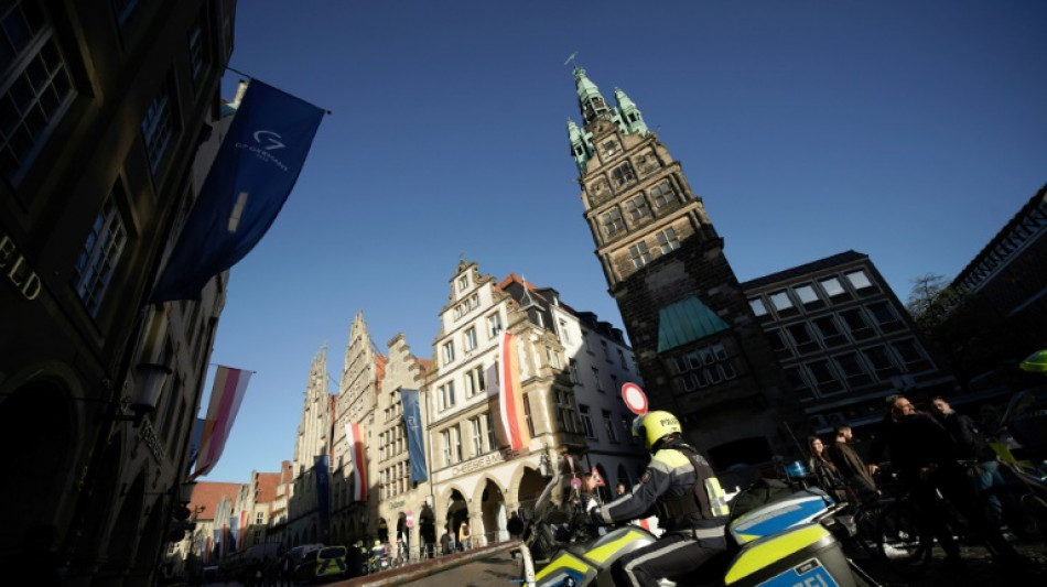 Kein Hinweis auf Gewalttat nach Leichenfund in ausgebrannter Lok in Münster