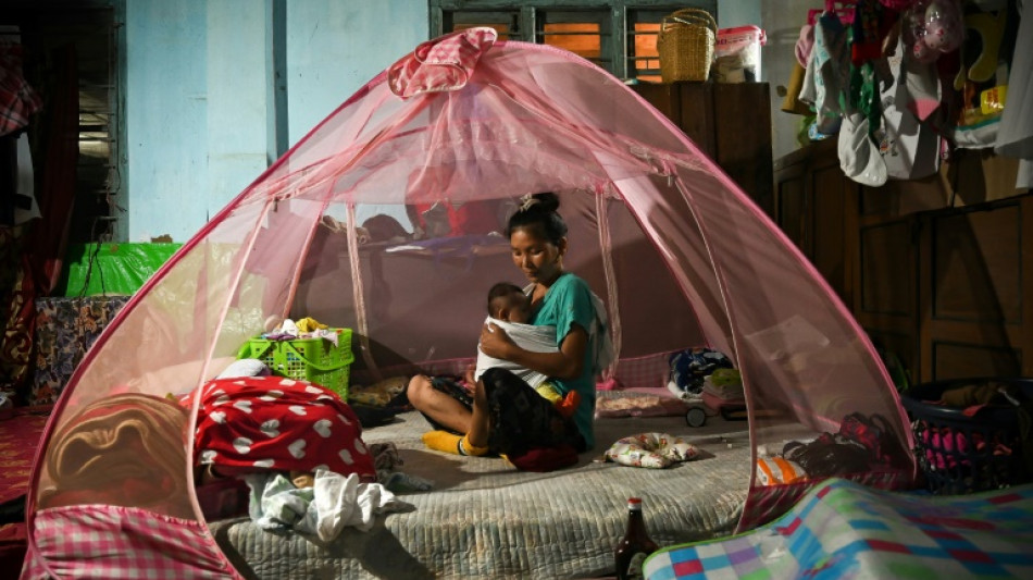 Habitantes del noreste de India huyen desesperados de violencia inter&eacute;tnica