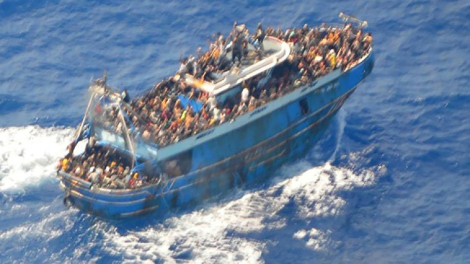 Sobreviventes de naufr&aacute;gio de migrantes na Gr&eacute;cia responsabilizam Guarda Costeira