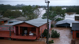 Inondations dans le sud du Brésil: au moins 37 morts, la métropole Porto Alegre touchée