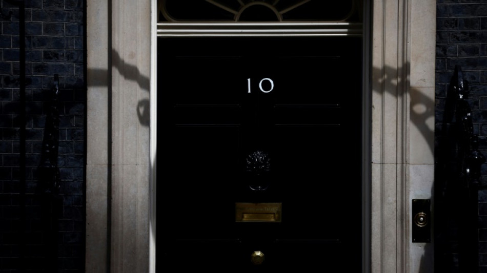 Governo brit&acirc;nico anuncia medidas para enfrentar dist&uacute;rbios da extrema direita