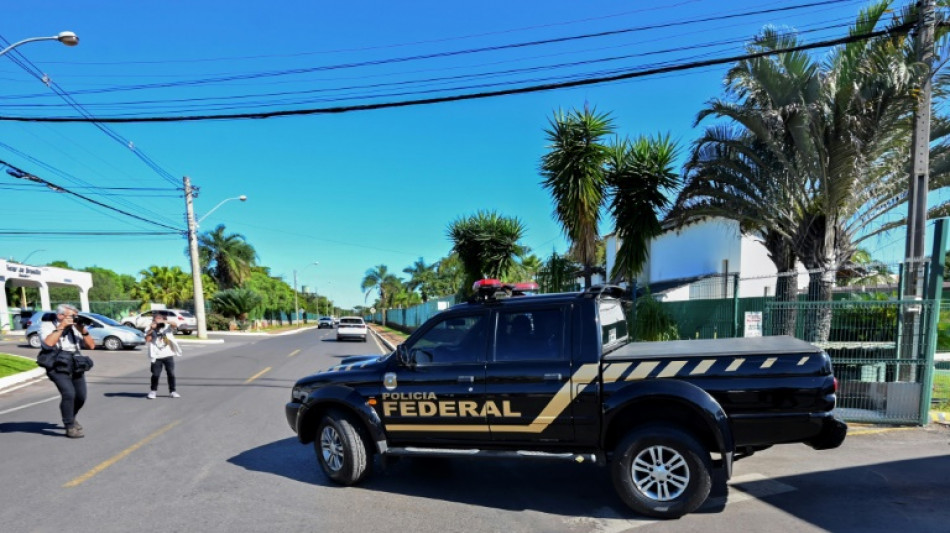 Br&eacute;sil: perquisition chez Bolsonaro, soup&ccedil;onn&eacute; d'avoir falsifi&eacute; des certificats de vaccins anti-Covid