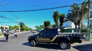 PF faz buscas na casa de Bolsonaro por suposta fraude em cart&otilde;es de vacina&ccedil;&atilde;o