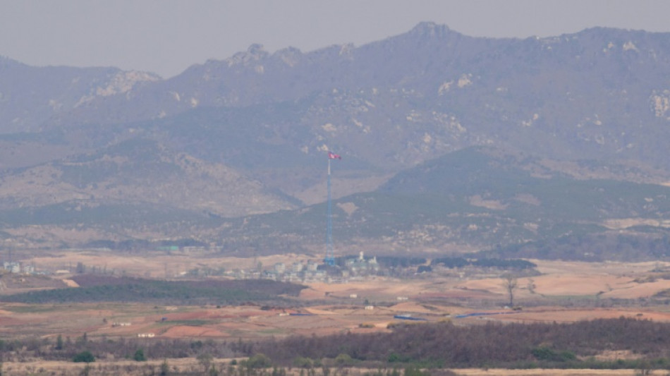 L&iacute;deres coreanos intercambian cartas amistosas en medio de la escalada armament&iacute;stica