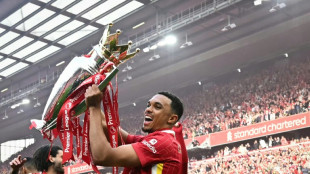 Foot: le d&eacute;fenseur anglais Trent Alexander-Arnold signe au Real Madrid (club) 