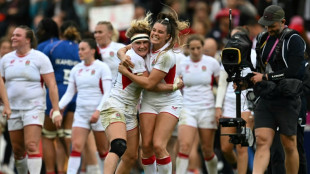 Rugby: encore rat&eacute; pour les Bleues, qui tombent avec honneur en demi-finales du Mondial 