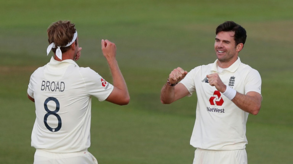 England recall Broad and Anderson for New Zealand Tests