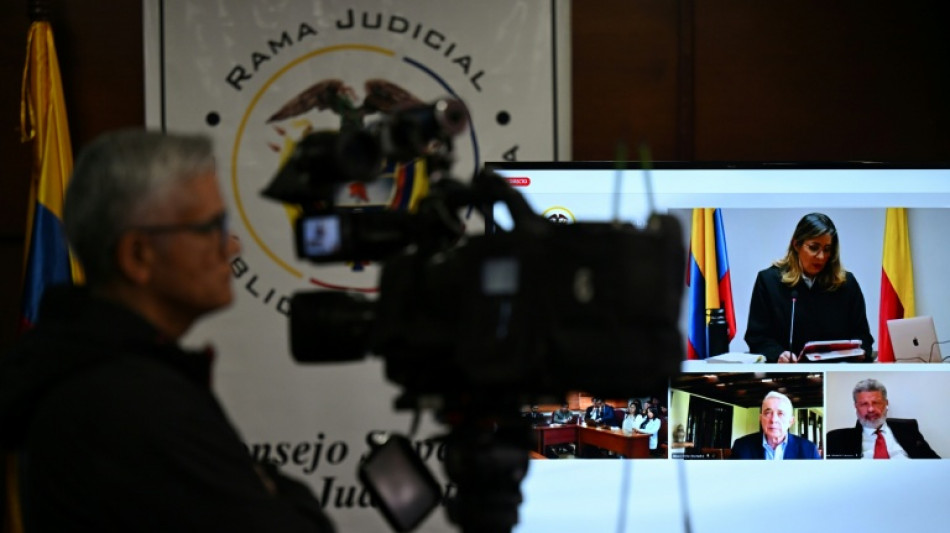 Uribe, de verdugo de las guerrillas a primer expresidente de Colombia condenado