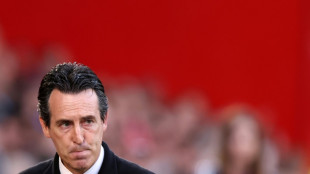 Villa boss Emery fumes as Forest star Anderson escapes red card