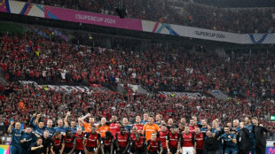 Leverkusen vence Stuttgart nos p&ecirc;naltis e &eacute; campe&atilde;o da Supercopa da Alemanha