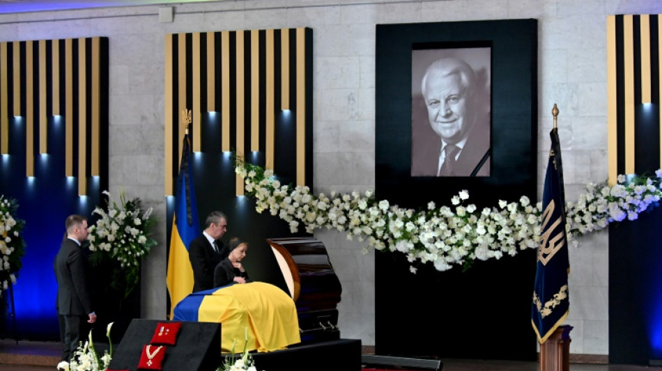 L'Ukraine dit adieu à son premier président, Léonid Kravtchouk