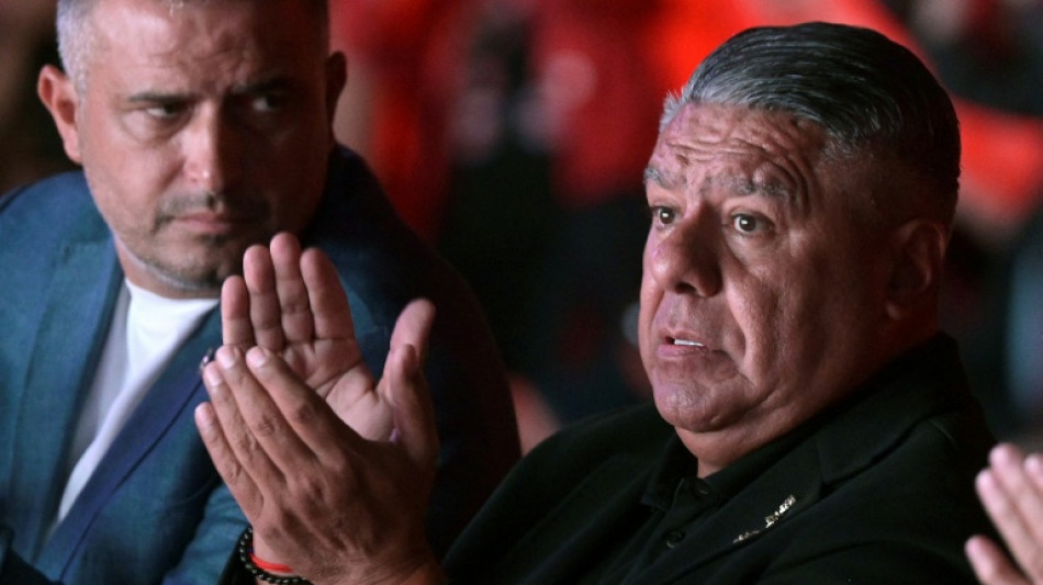 Rodada suspensa do Campeonato Argentino ser&aacute; disputada em maio