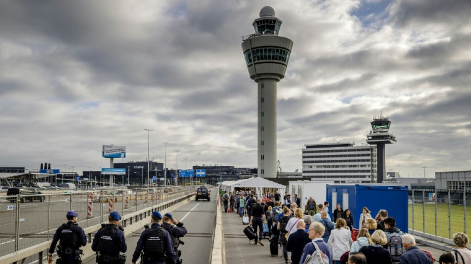 Le PDG d'Amsterdam Schiphol démissionne en raison du chaos à l'aéroport