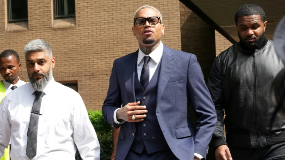 Mutma&szlig;liche Pr&uuml;gelattacke: Chris Brown pl&auml;diert vor Gericht auf unschuldig