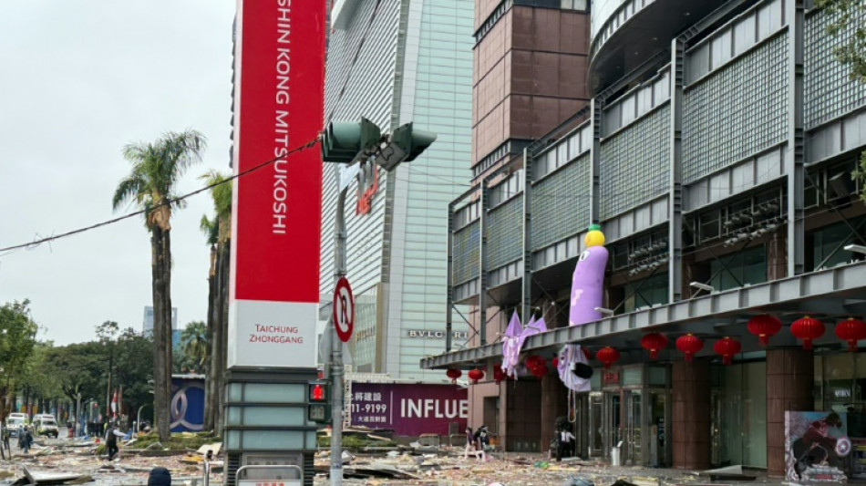 Explos&atilde;o deixa quatro mortos em loja de departamentos em Taiwan