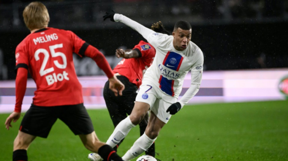 PSG slip-ups give glimmer of hope to Ligue 1 rivals