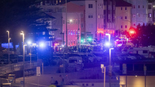 Salgono a 12 le vittime a Sydney, 'presa di mira la comunità ebraica'