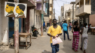 Crise au S&eacute;n&eacute;gal: le pr&eacute;sident r&eacute;unit ses ministres, rumeurs d'amnistie