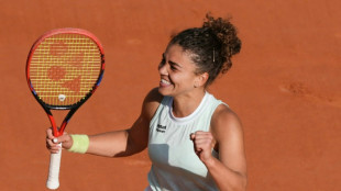 Paolini deja sin final en Par&iacute;s a Andreeva, la pupila de Conchita Mart&iacute;nez