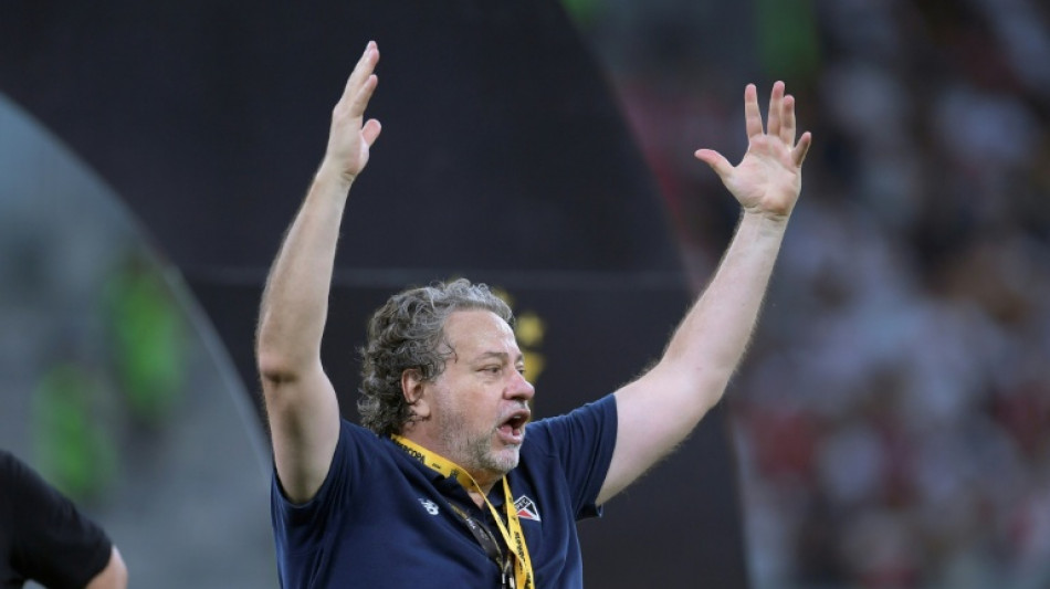 Sao Paulo destituye a su presidente tras acusaciones de desv&iacute;o de fondos del club