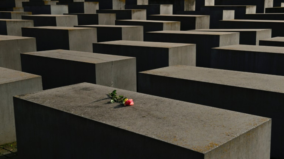 Scholz: Erinnerung an Holocaust nicht verblassen lassen