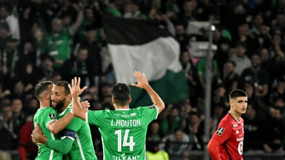 Ligue 1: Inefficace, Lille perd &agrave; Saint-Etienne, qui d&eacute;bloque son compteur