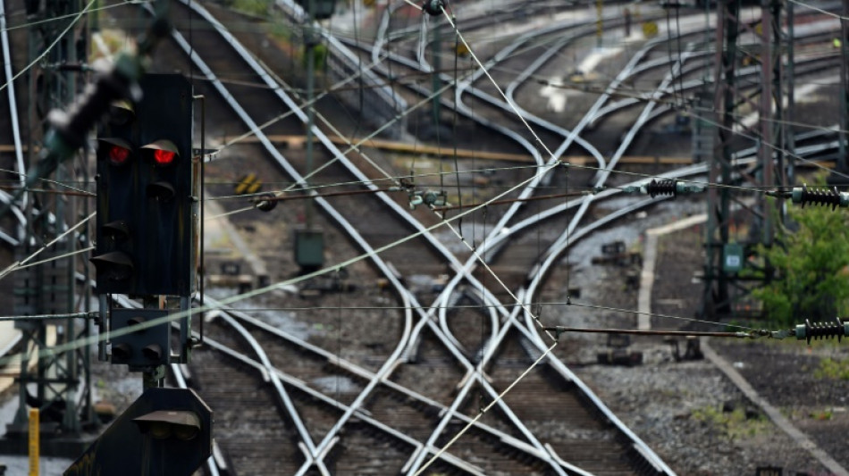 Bericht: &Uuml;ber 6000 Bahn-Besch&auml;ftigte verdienen weniger als k&uuml;nftigen Mindestlohn