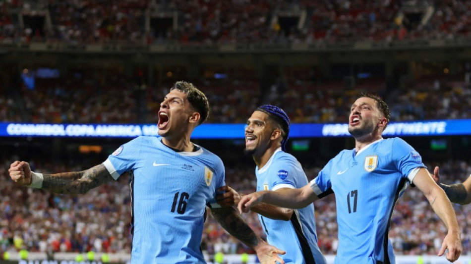 Uruguai elimina EUA (1-0) e avan&ccedil;a &agrave;s quartas em 1&ordm; do Grupo C da Copa Am&eacute;rica