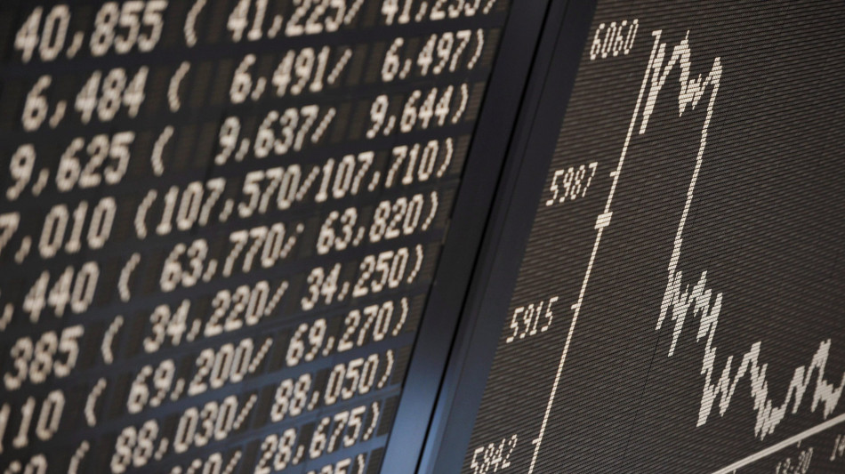 Borsa: Europa in calo con Wall Street debole