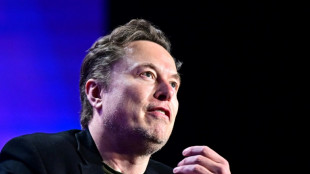 Elon Musk vuelve a demandar a OpenAI por fraude y publicidad enga&ntilde;osa