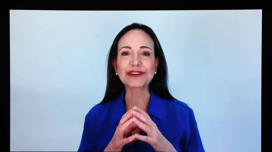 Venezuela, appello di Machado alla disobbedienza militare